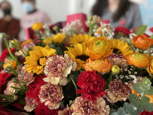 美人如斯，灼灼其華丨致敬泰斯特的巾幗英雄們！